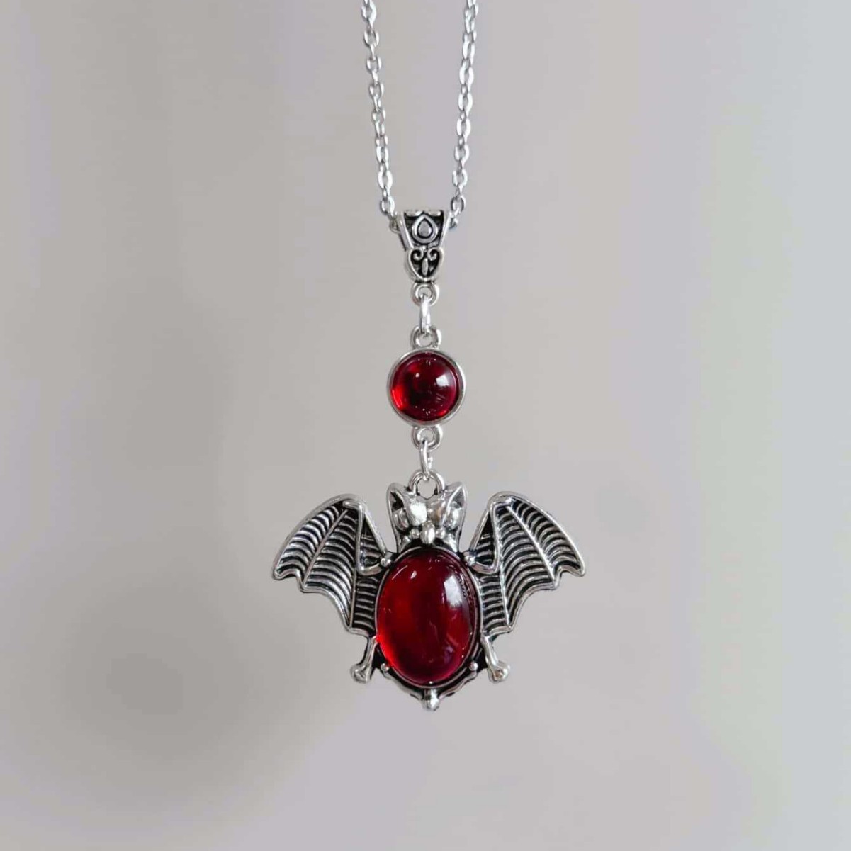 Vampire Bat necklace,Gothic je - Men'S Vampire Accessories 评论和价格
