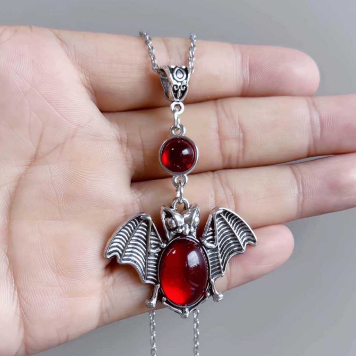 Vampire Bat necklace,Gothic je - Men'S Vampire Accessories 评论和价格