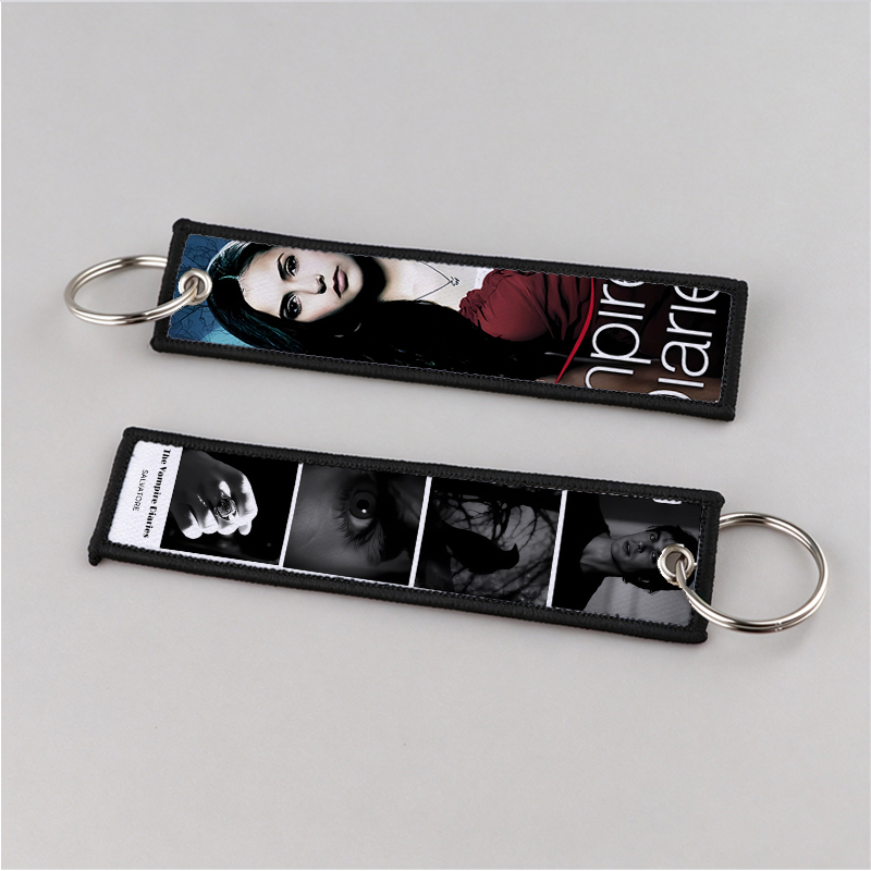 The Vampire Diaries Keychain C - Men'S Vampire Accessories 评论和价格